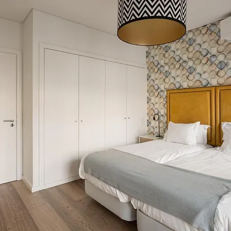 Guestready - Spacious Flat In Bairro Alto شقة