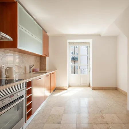 Apartment Guestready - Spacious Flat In Bairro Alto