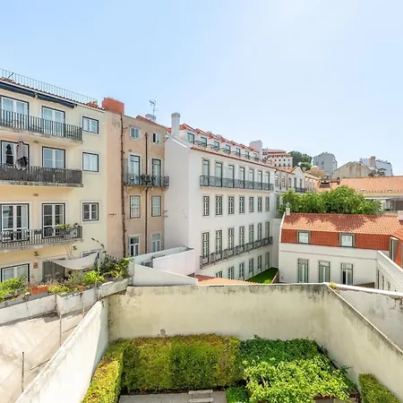 Guestready - Spacious Flat In Bairro Alto
