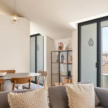 Apartment Guestready - Spacious Flat In Bairro Alto Lisbon