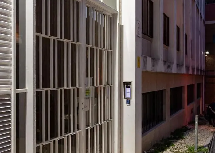 Guestready - Spacious Flat In Bairro Alto