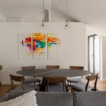 Guestready - Spacious Flat In Bairro Alto ליסבון